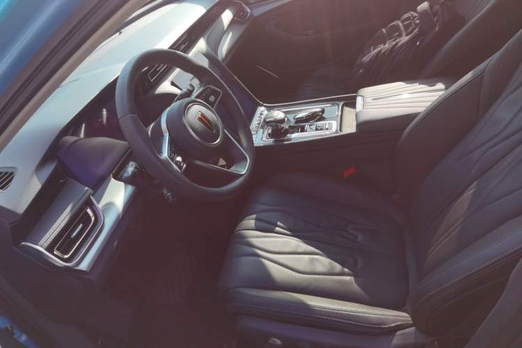 Used Hongqi H5 2024 2.0T Automatic Smart Connect Flagship Edition