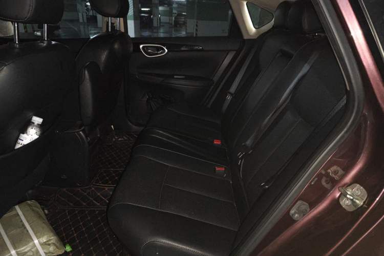 Used Nissan Sylphy 2018 1.6XV CVT Deluxe Edition Left Rear Seat