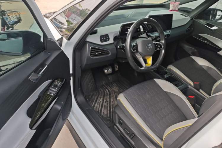 Used Volkswagen ID.3 2022 Pro Smart Edition Driver Seat