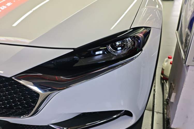 Used Mazda CX-4 2021 2.0L Automatic Two-Wheel Drive Blue Sky Dynamic Edition