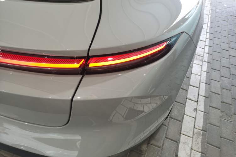 Used Nio ET5T 2023 75 kWh Touring Exterior 6