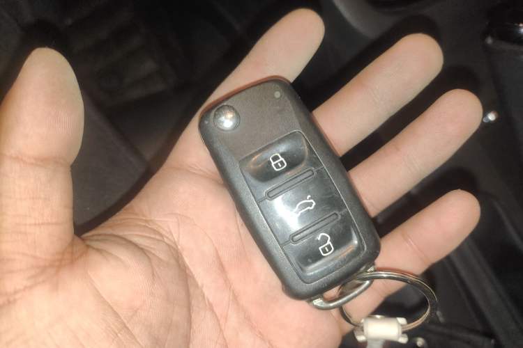 Used Volkswagen Sagitar 2017 1.6L Automatic Comfort Model Vehicle Key