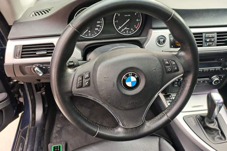 Used BMW 3 Series 2011 320i Coupe Steering Wheel
