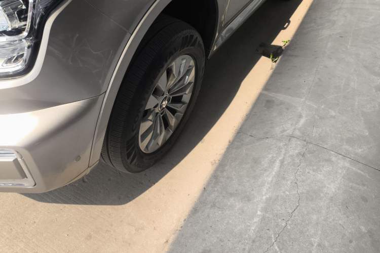 Used Tank 500 New Energy 2024 Hi4-T Left Front Wheel Hub