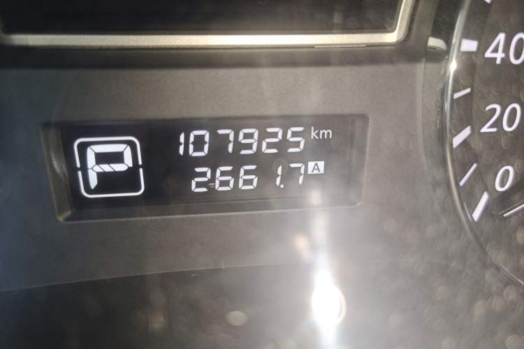 Used Nissan Teana 2016 2.0L XL Comfort Edition Odometer Close Up