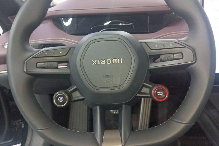 Used Xiaomi Auto SU7 2024 Four-Wheel Drive Ultra-Long Range Advanced Intelligent Driving Max Edition Steering Wheel