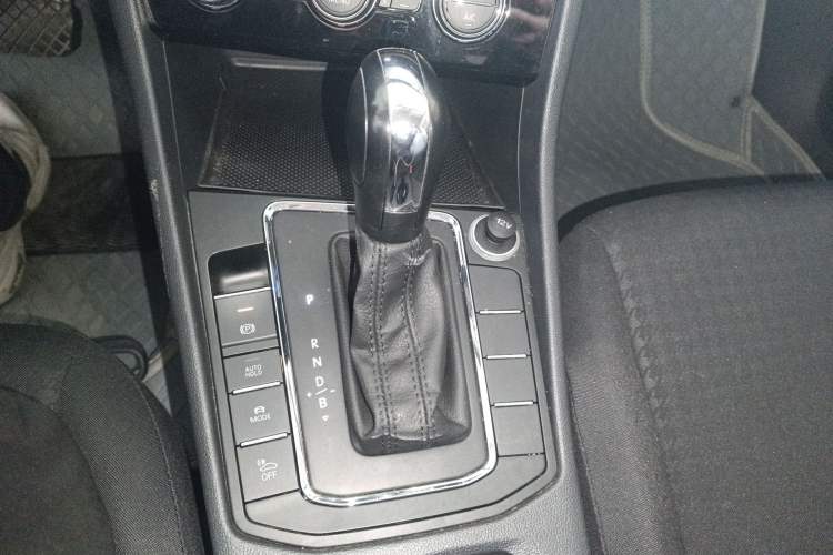 Used Volkswagen Bora Pure Electric 2020 Shan Model
