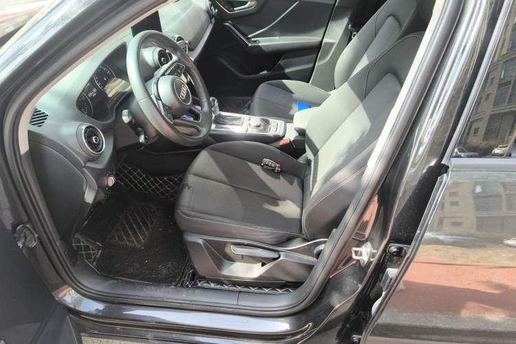 Used Audi Q2L 2018 35 TFSI Launch Exclusive Edition China V