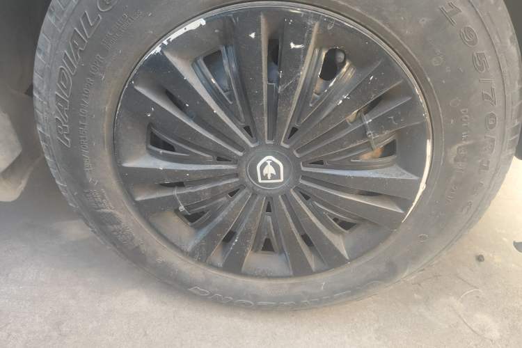 Used Jinbei Grace 2013 2.0L Zhi Ling Luxury 7-Seater All-Games Commemorative Version China IV Standard