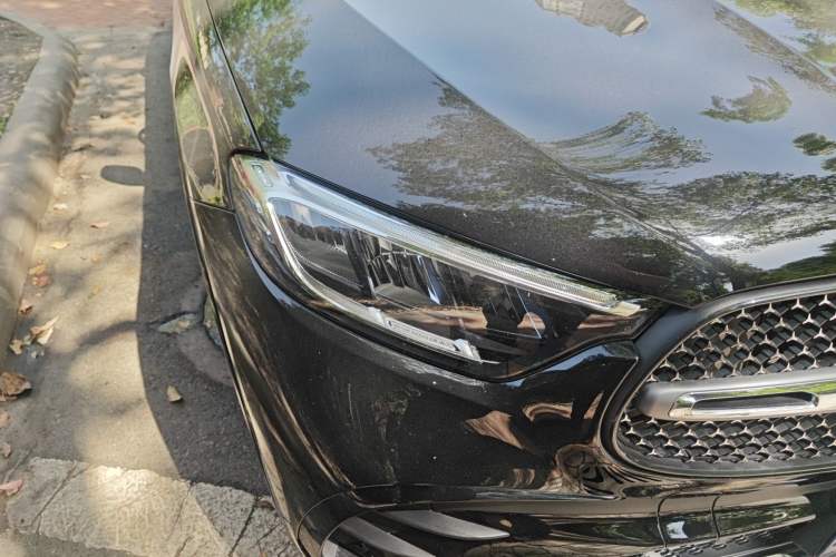 Used Mercedes-Benz GLC 2023 Refreshed GLC 300 L 4MATIC Dynamic Version 7-Seater
