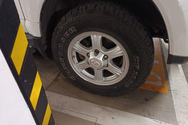 Used Haval H5 Classic 2013 Zhizun Edition 2.0T Manual 4x4 Prestige Model