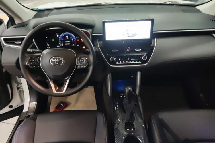 Used Toyota FRONTLANDER 2023 2.0L CVT Luxury Edition
