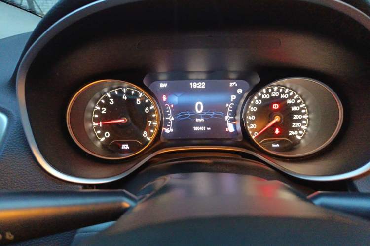 Used Jeep Compass 2017 200T Automatic Family Edition Odometer Close Up