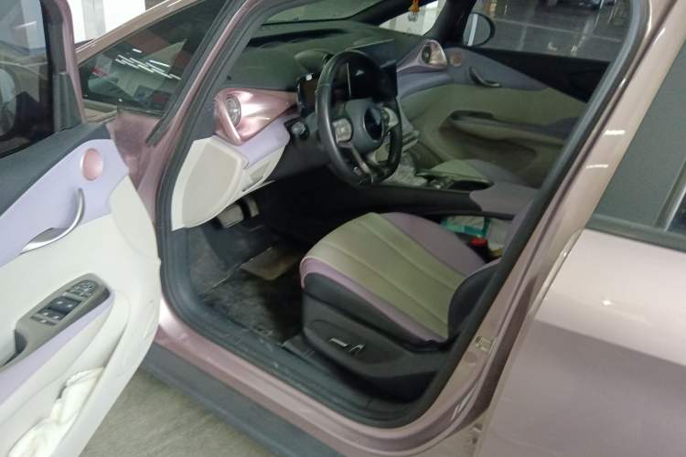 Used BYD Dolphin 2021 405 km Fashion Edition Driver Seat