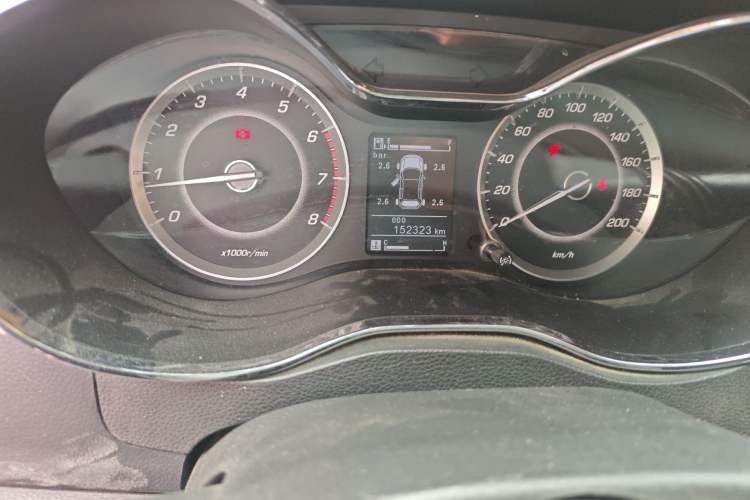 Used Baojun 560 2016 1.5T Manual Luxury Model
