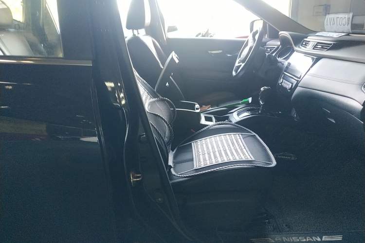 Used Nissan X-Trail 2021 2.0L CVT 2WD XL ITS SmartConnect Comfort Edition Right Front Seat