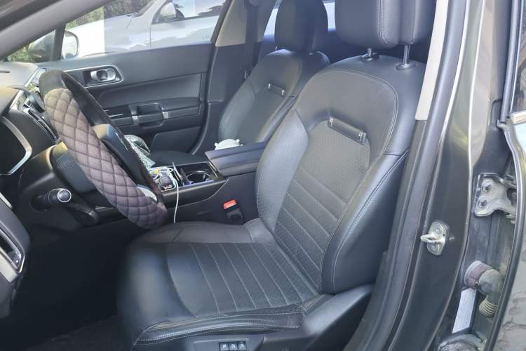 Used Citroen C6 2017 380THP Prestige Model