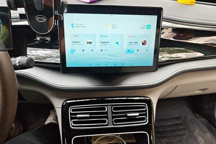 Used BYD Qin PLUS 2023 Champion Edition EV 510KM Beyond Model
