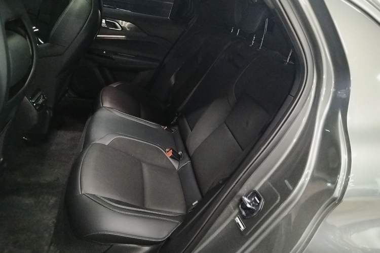 Used Lynk & Co 03 2022 2.0TD DCT JingPro
