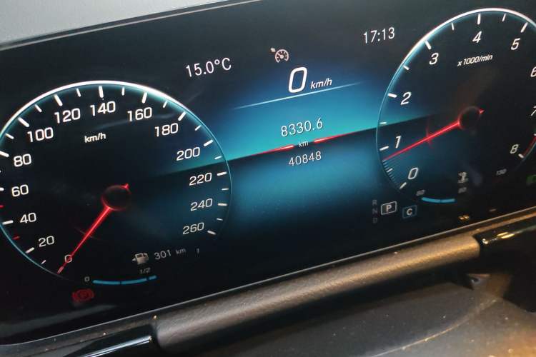 Used Mercedes-Benz GLA 2020 GLA 200 Odometer Close Up