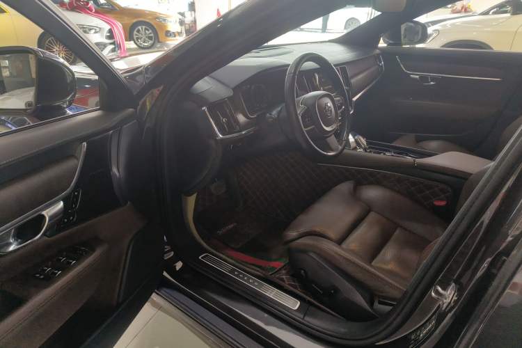 Used Volvo S90 2021 B5 Zhiyuan Luxury Edition