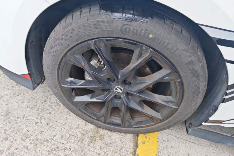 Used CHANGAN UNI-V 2024 1.5T Prestige Edition
