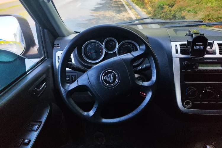 Used Foton MP-X E 2017 2.0L New Express Long Wheelbase 4Q20M