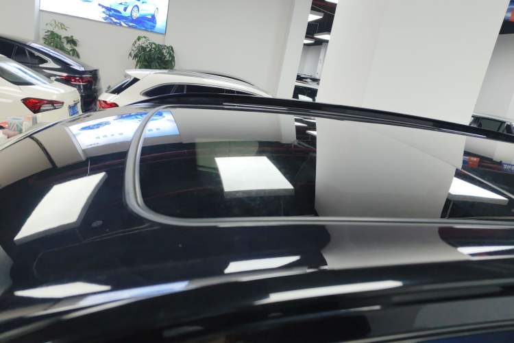 Used BMW X5 2023 xDrive 30Li Luxury M Sport Night Edition Package
