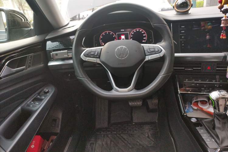 Used Volkswagen Passat 2022 330TSI Starry Luxury Edition
