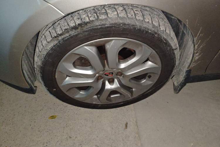 Used Roewe 550 2012 550 1.8T Automatic Full-Gold Limited Edition
