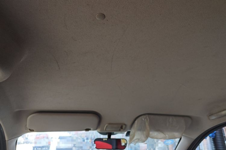 Used Wuling Rongguang V 2016 1.5L Practical Version Headliner