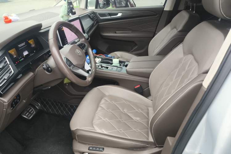 Used Volkswagen Viloran 2022 380TSI Prestige Edition