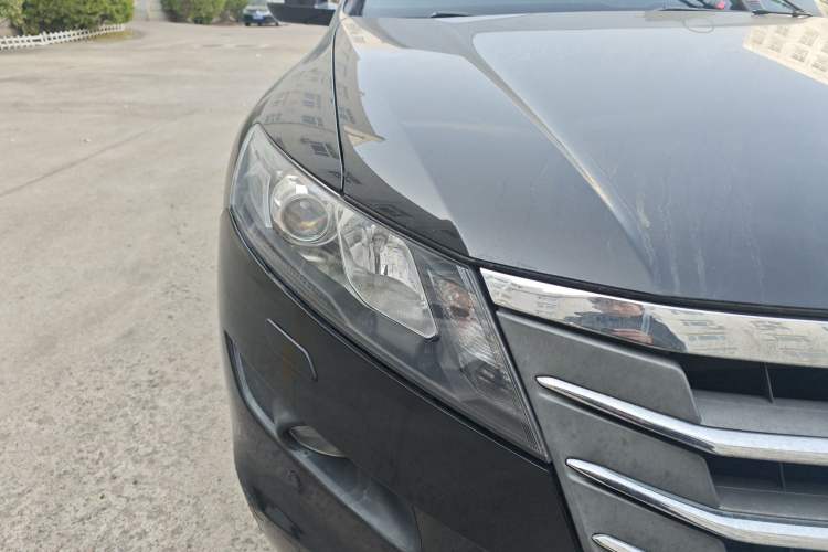 Used Honda Crosstour 2012 2.4L Luxury Edition
