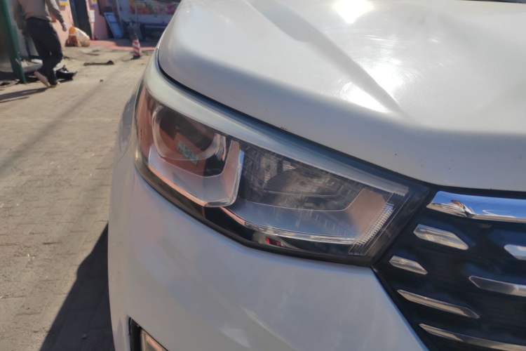 Used CHANGAN CS55 2018 1.5T Automatic Colorful Edition China V Standard Right Front Headlight