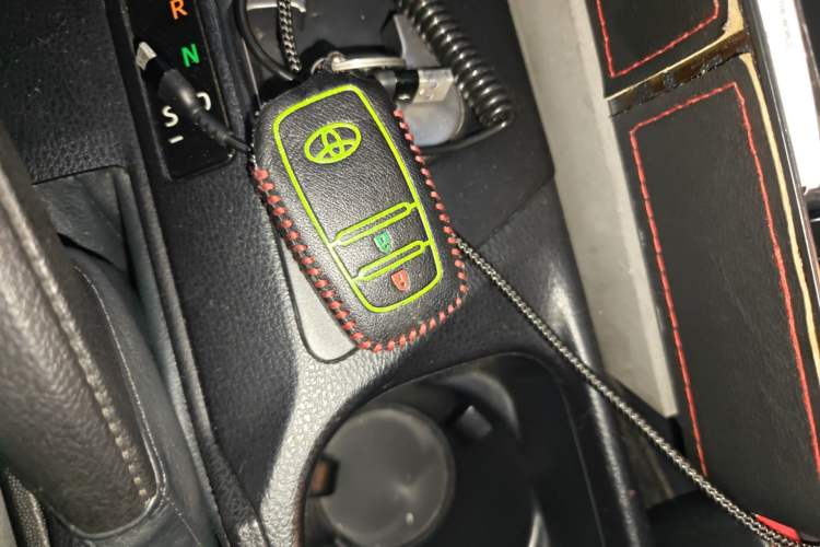 Used Toyota RAV4 2016 2.5L Automatic 4x4 Elite Edition
