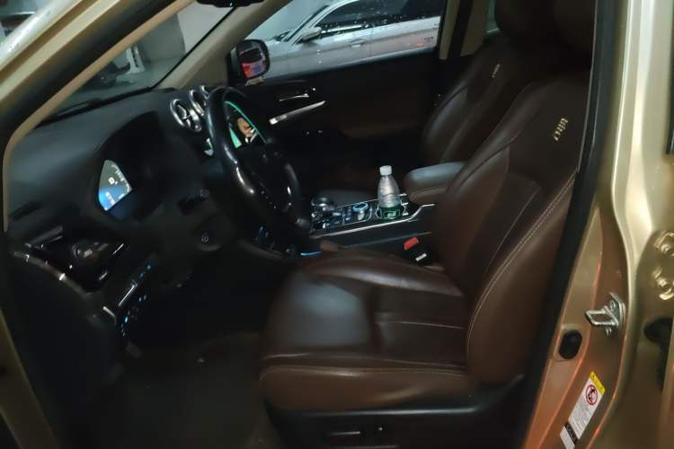 Used BYD Tang New Energy 2015 2.0T Four-Wheel-Drive Flagship Model Left Front Seat