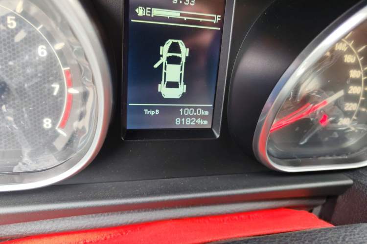 Used Bestune B50 2016 1.6L manual Comfort trim level Odometer Close Up