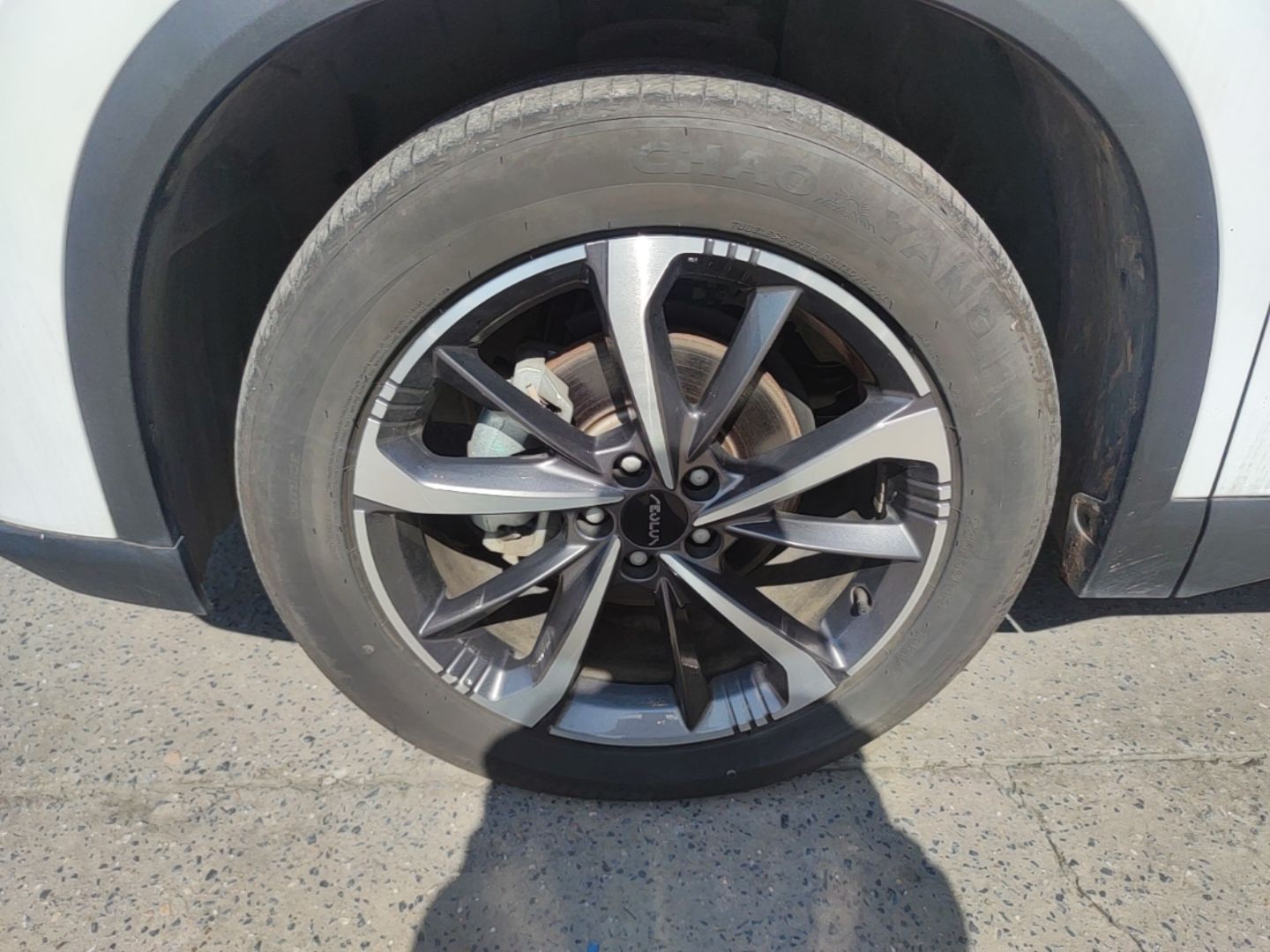 Dongfeng Aeolus Mage 2023 1.5T Luxury Edition — снимка 10