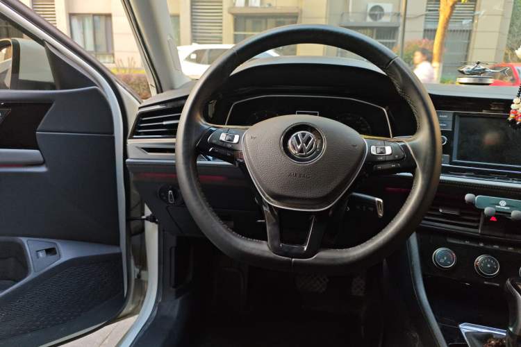 Used Volkswagen Sagitar 2019 200TSI DSG Comfort Version China VI Standard