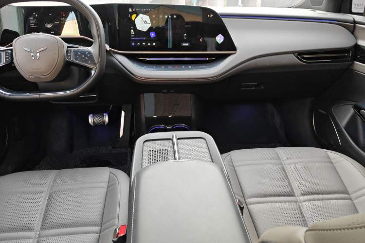 Used Hongqi EH7 2024 690 Pro