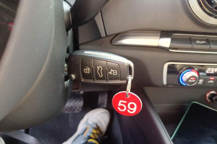 Used Audi A3 2014 Sportback 40 TFSI S line Comfort Model