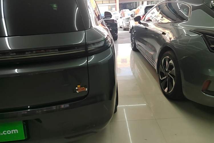 Used Li Auto L8 2024 Ultra Model
