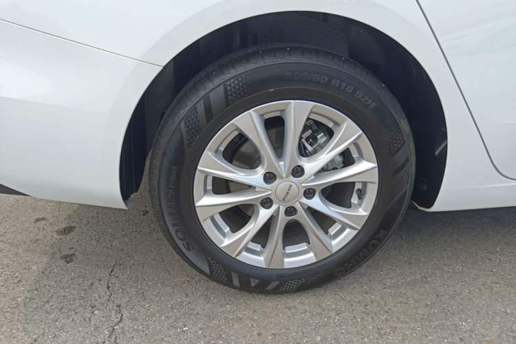Used Roewe i5 2023 1.5L CVT Luxury Edition
