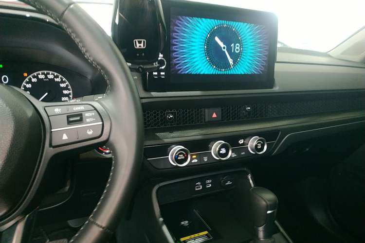 Used Honda CR-V 2024 240TURBO Two-Wheel-Drive FENGSHANG Edition 5 Seats Audio And AC Panel