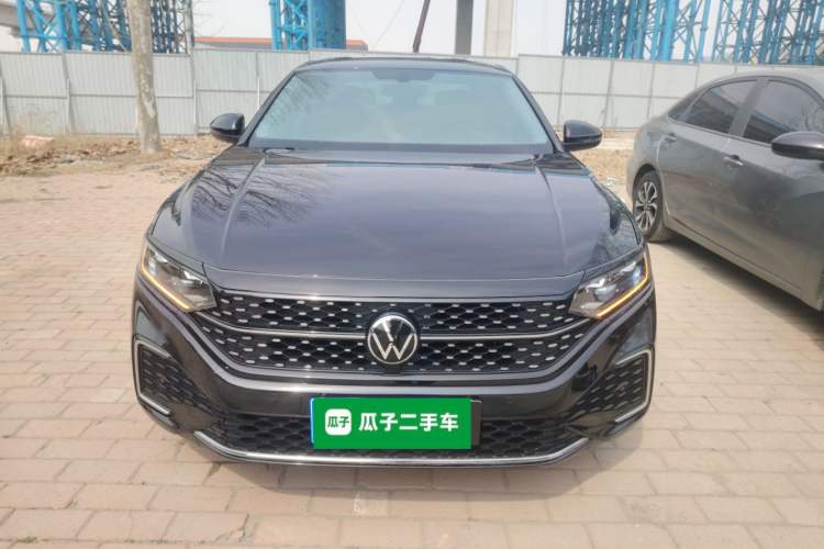 Used Volkswagen Passat 2023 Revised 330TSI Starry Elite Edition Front