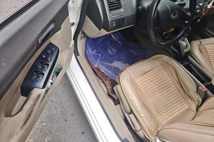 Used CIIMO 2012 1.8L Automatic
