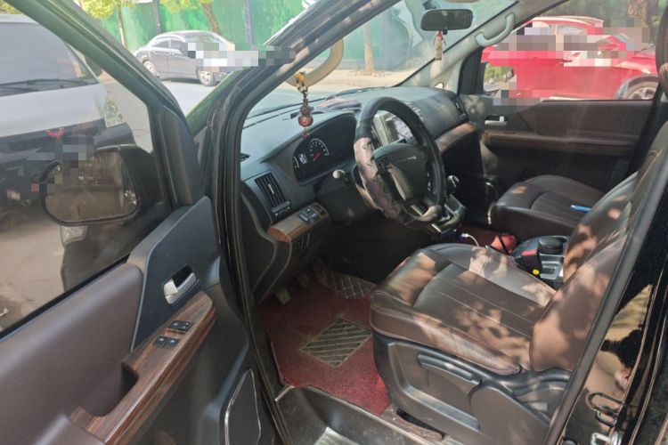 Used FORTHING Lingzhi PLUS 2021 2.0L Manual Luxury 7-Seater Driver Seat