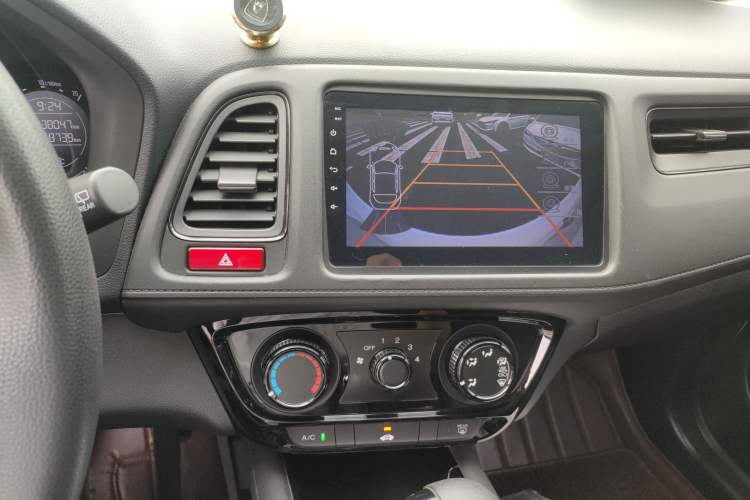 Used Honda Vezel 2017 1.5L CVT 2WD Comfort Model Audio And AC Panel