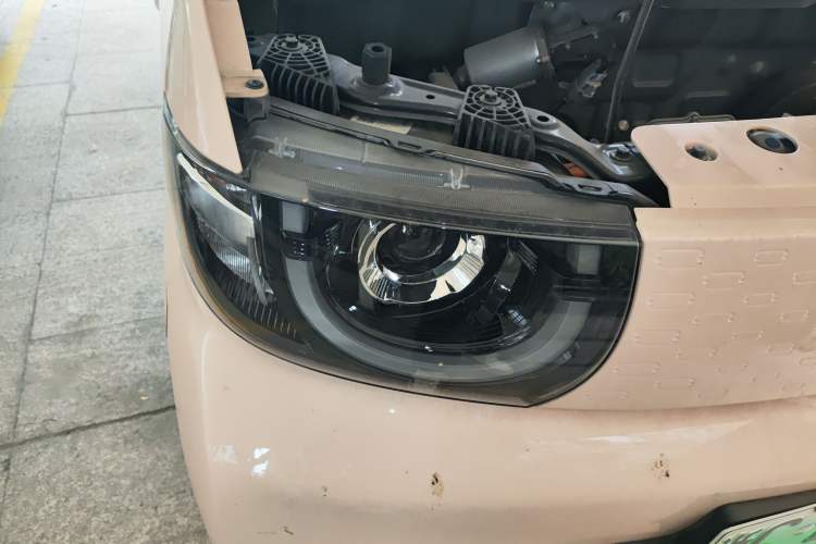 Used Chery QQ QQ Ice Cream 2022 170km Sundae Phosphate Lithium-Ion
