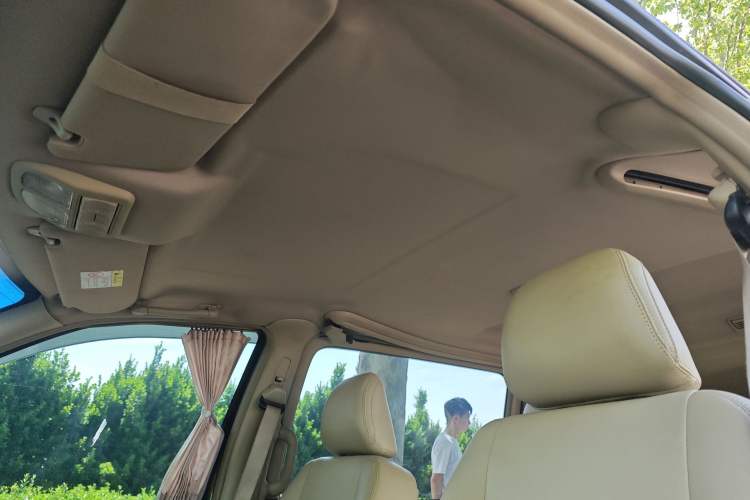 Used Buick GL8 2014 2.4L Classic Edition Headliner